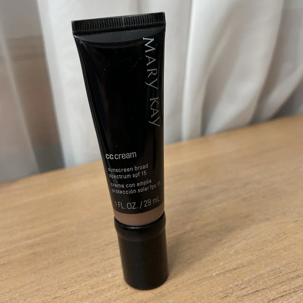 NO BOX LOT‎ Mary Kay CC Cream Color VERY Deep SPF 15 Make-up